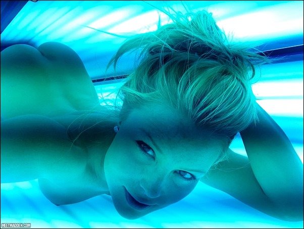 Nude Tanning Video 15